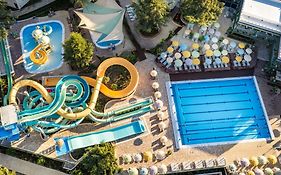 Valamar Diamant Hotel